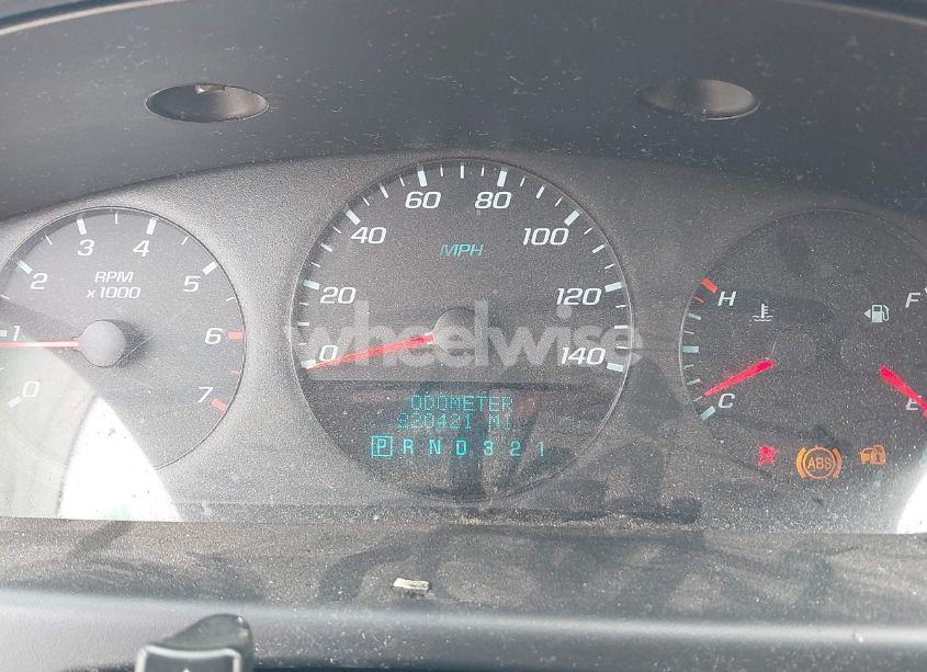 Photo 7 of 2010 Chevrolet Impala LS (VIN 2G1WA5EN2A1103122)