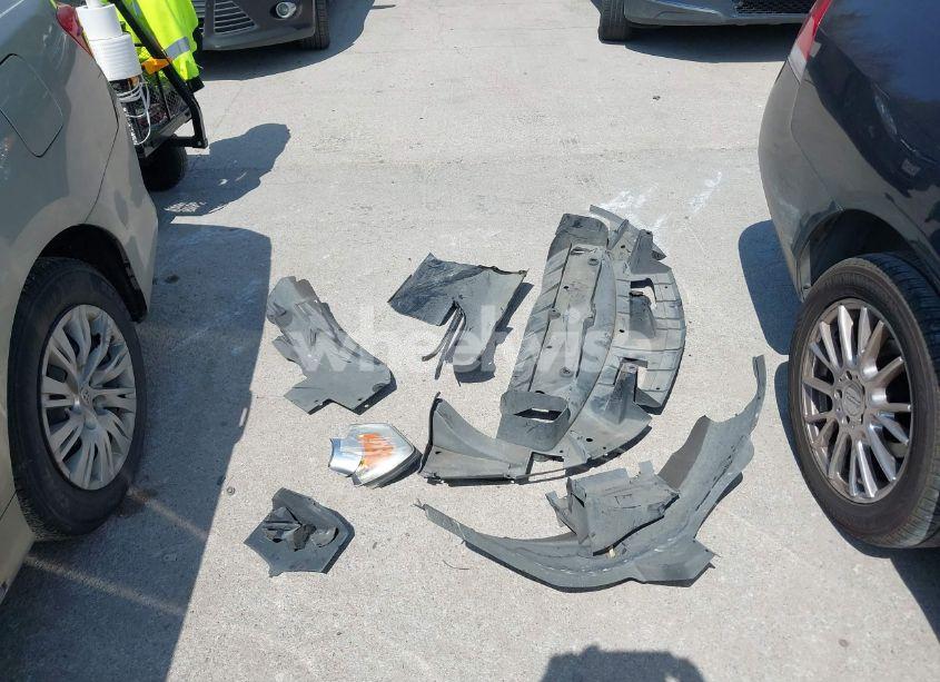 Photo 12 of 2010 Chevrolet Impala LS (VIN 2G1WA5EN3A1198628)