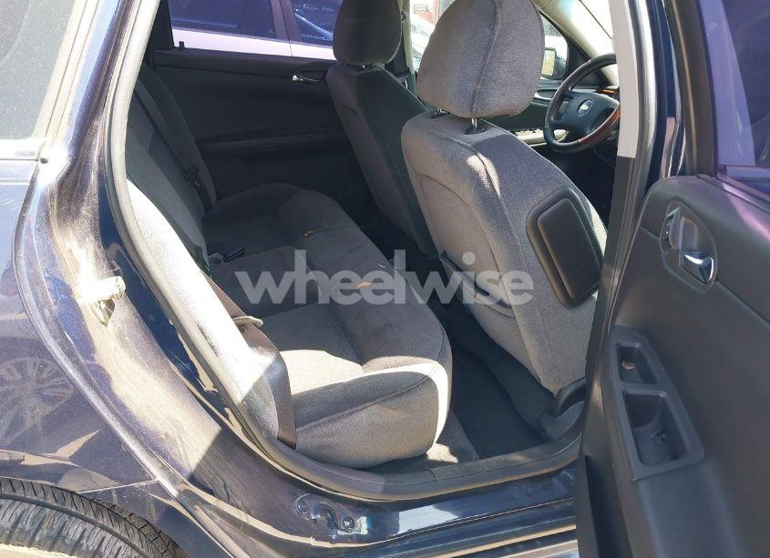 Photo 8 of 2010 Chevrolet Impala LS (VIN 2G1WA5EN3A1198628)