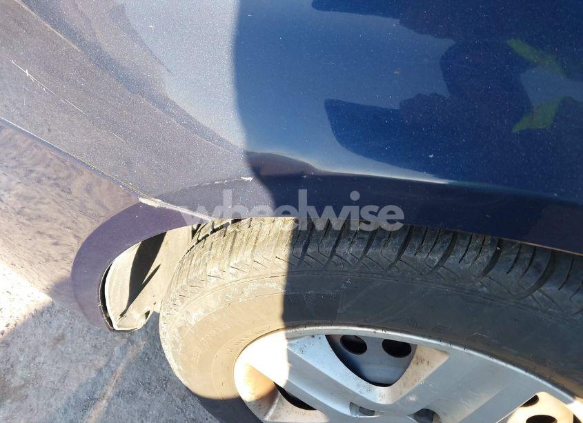 Photo 6 of 2010 Chevrolet Impala LS (VIN 2G1WA5EN4A1123713)