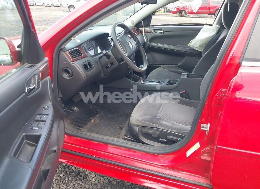 Photo 5 of 2010 Chevrolet Impala LS (VIN 2G1WA5EN6A1190779)