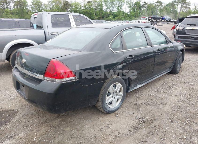 Photo 4 of 2010 Chevrolet Impala LS (VIN 2G1WA5EN8A1114903)