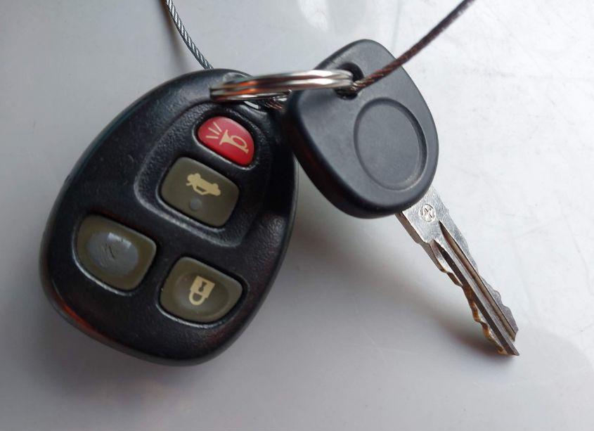 Photo 11 of 2010 Chevrolet Impala LS (VIN 2G1WA5EN9A1114876)