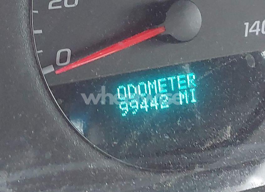 Photo 12 of 2010 Chevrolet Impala LS (VIN 2G1WA5EN9A1203945)