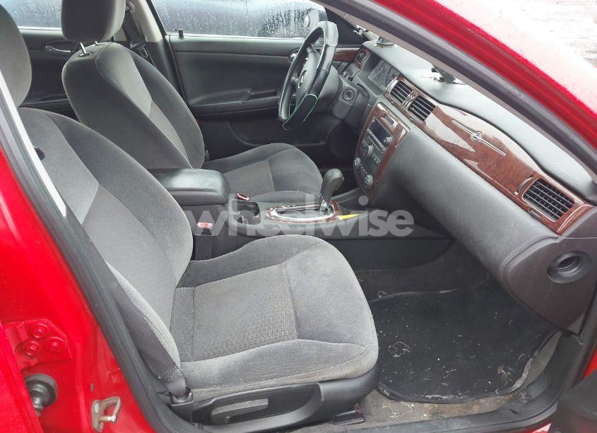 Photo 5 of 2010 Chevrolet Impala LS (VIN 2G1WA5EN9A1203945)