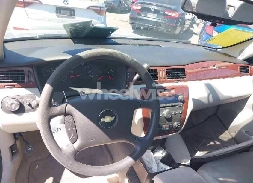 Photo 12 of 2010 Chevrolet Impala LS (VIN 2G1WA5ENXA1143013)