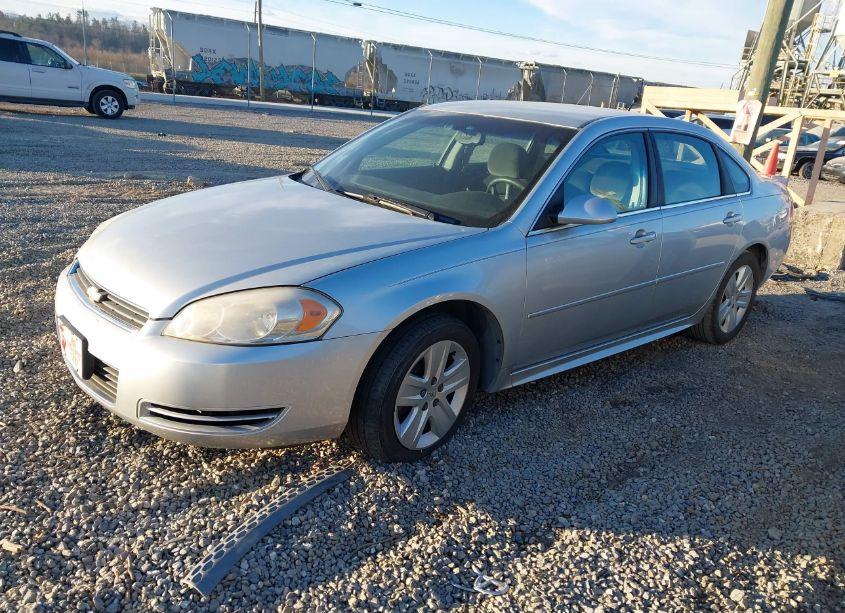 Photo 2 of 2010 Chevrolet Impala LS (VIN 2G1WA5ENXA1196097)