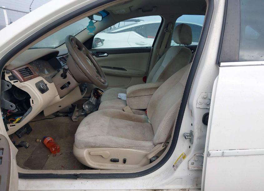 Photo 5 of 2006 Chevrolet Impala LS (VIN 2G1WB55K869423427)