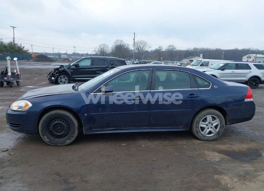 Photo 14 of 2009 Chevrolet Impala LS (VIN 2G1WB57K091229488)
