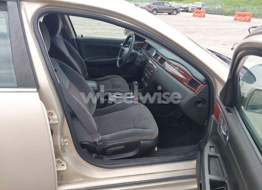 Photo 5 of 2009 Chevrolet Impala LS (VIN 2G1WB57K291325171)