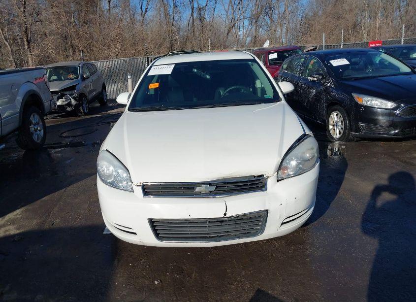 Photo 12 of 2009 Chevrolet Impala LS (VIN 2G1WB57K391107840)