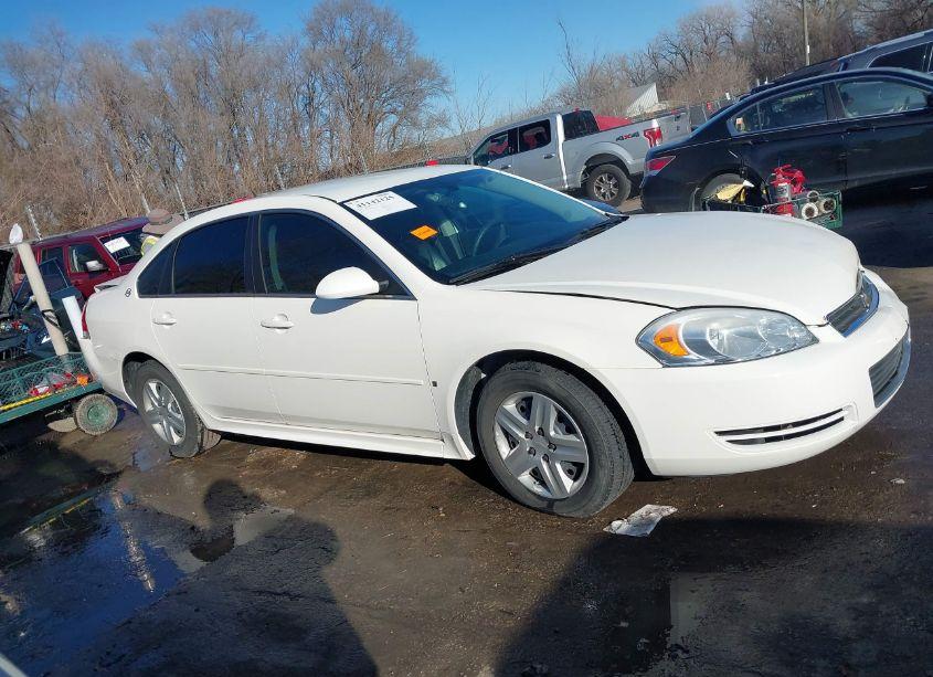 Photo 13 of 2009 Chevrolet Impala LS (VIN 2G1WB57K391107840)