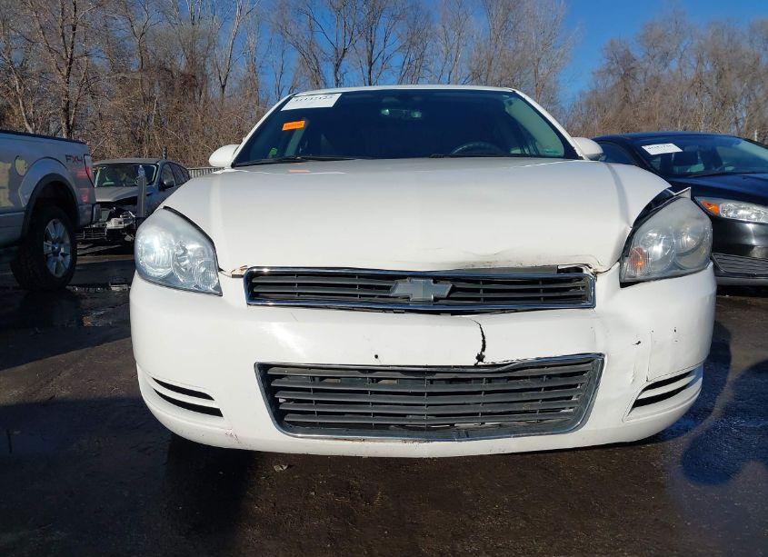 Photo 17 of 2009 Chevrolet Impala LS (VIN 2G1WB57K391107840)