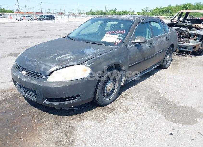 Photo 2 of 2009 Chevrolet Impala LS (VIN 2G1WB57K391230991)