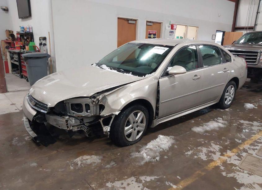 Photo 2 of 2009 Chevrolet Impala LS (VIN 2G1WB57K491119141)