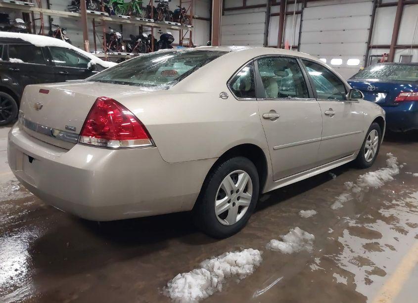 Photo 4 of 2009 Chevrolet Impala LS (VIN 2G1WB57K491119141)