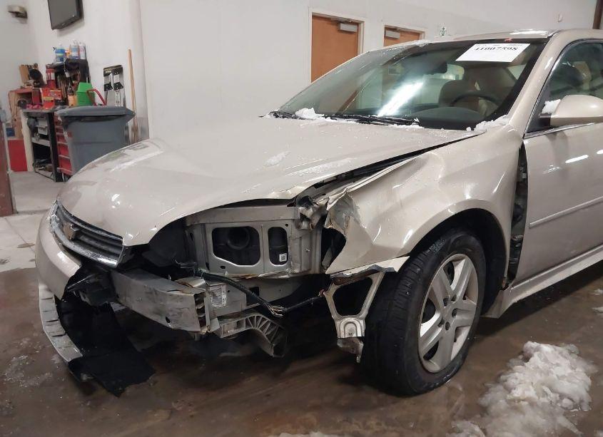 Photo 6 of 2009 Chevrolet Impala LS (VIN 2G1WB57K491119141)