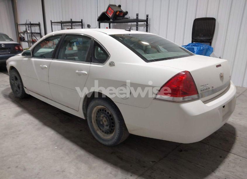 Photo 3 of 2009 Chevrolet Impala LS (VIN 2G1WB57K491185222)