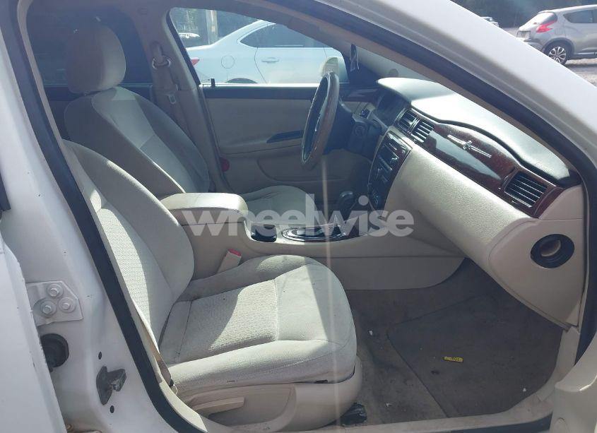 Photo 5 of 2009 Chevrolet Impala LS (VIN 2G1WB57K491228327)