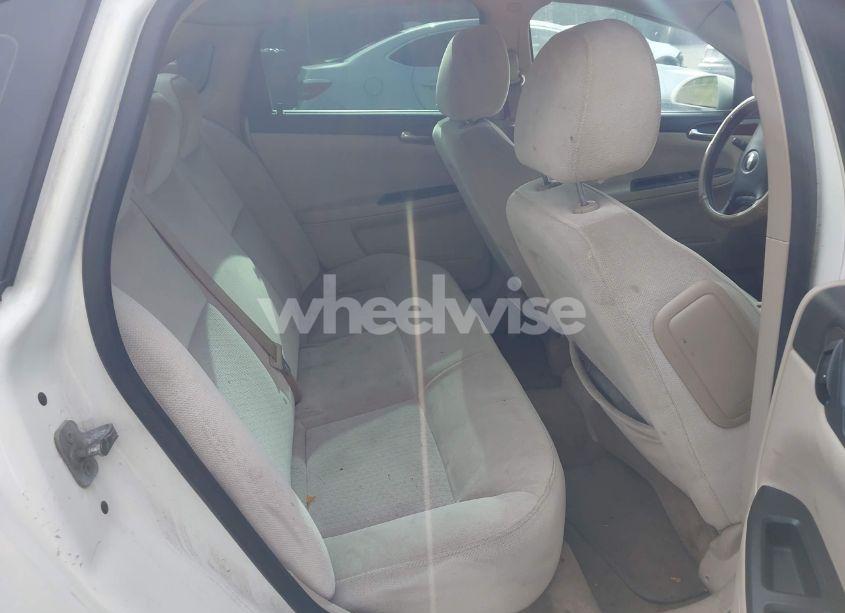 Photo 8 of 2009 Chevrolet Impala LS (VIN 2G1WB57K491228327)