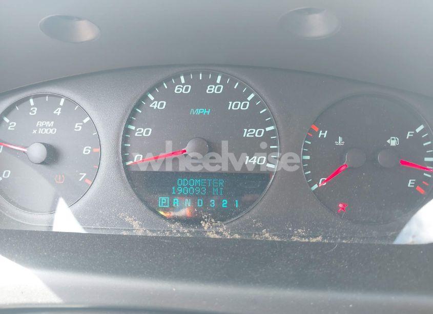 Photo 7 of 2009 Chevrolet Impala LS (VIN 2G1WB57K491306685)