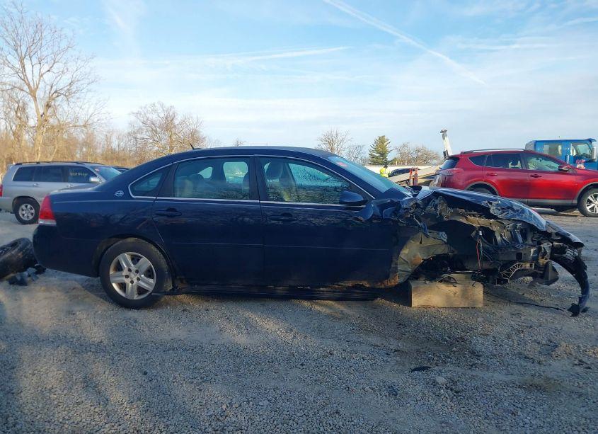 Photo 13 of 2009 Chevrolet Impala LS (VIN 2G1WB57K591167909)