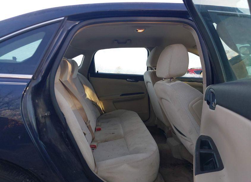 Photo 8 of 2009 Chevrolet Impala LS (VIN 2G1WB57K591167909)