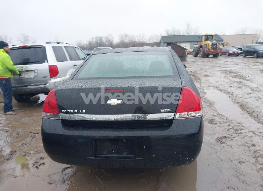 Photo 17 of 2009 Chevrolet Impala LS (VIN 2G1WB57K591225761)