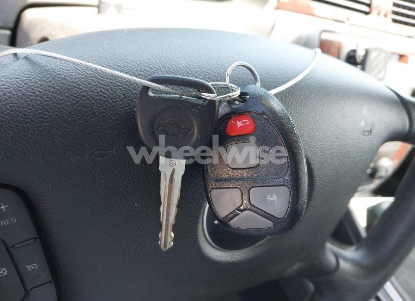 Photo 11 of 2009 Chevrolet Impala LS (VIN 2G1WB57K691140136)