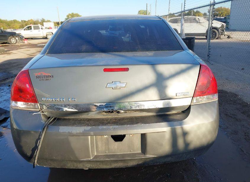 Photo 16 of 2009 Chevrolet Impala LS (VIN 2G1WB57K691263113)