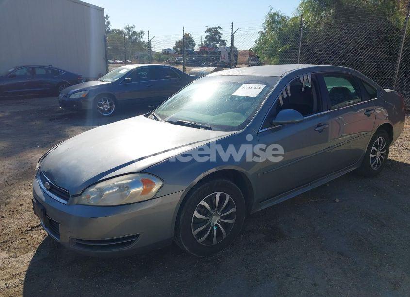 Photo 2 of 2009 Chevrolet Impala LS (VIN 2G1WB57K791212977)