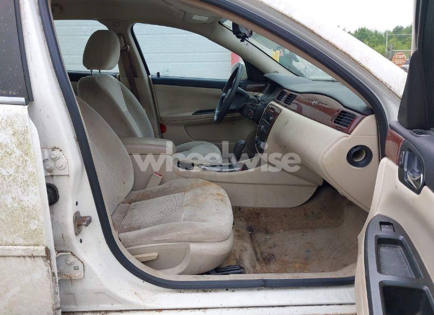 Photo 5 of 2009 Chevrolet Impala LS (VIN 2G1WB57K791249138)