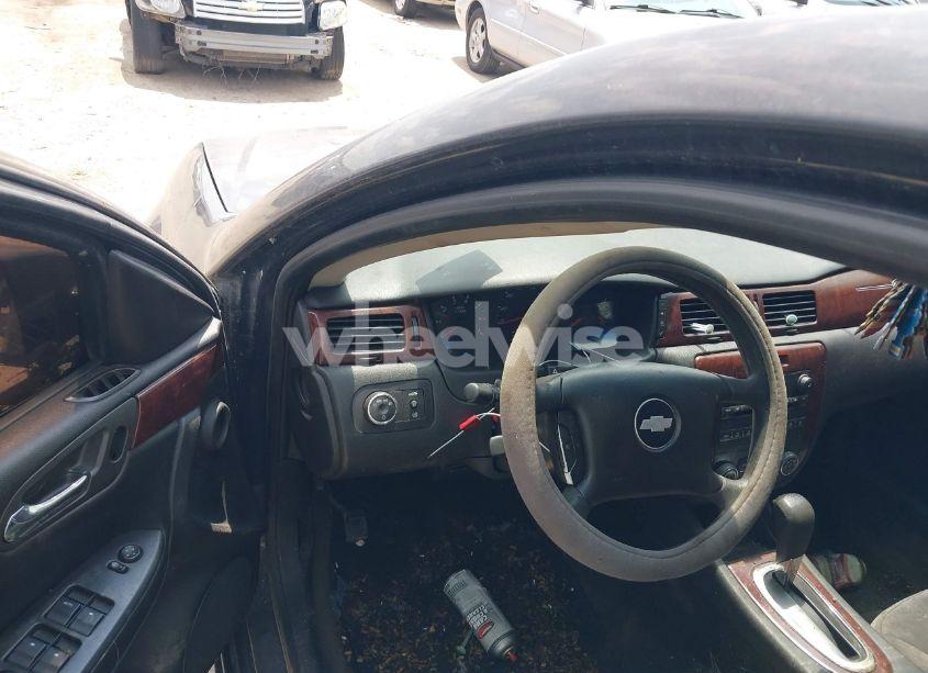 Photo 7 of 2009 Chevrolet Impala LS (VIN 2G1WB57K791287825)