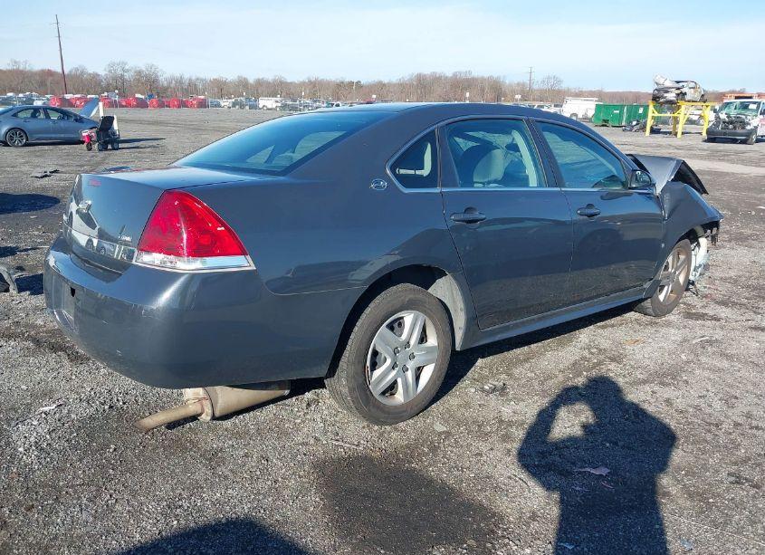Photo 4 of 2009 Chevrolet Impala LS (VIN 2G1WB57K791308379)