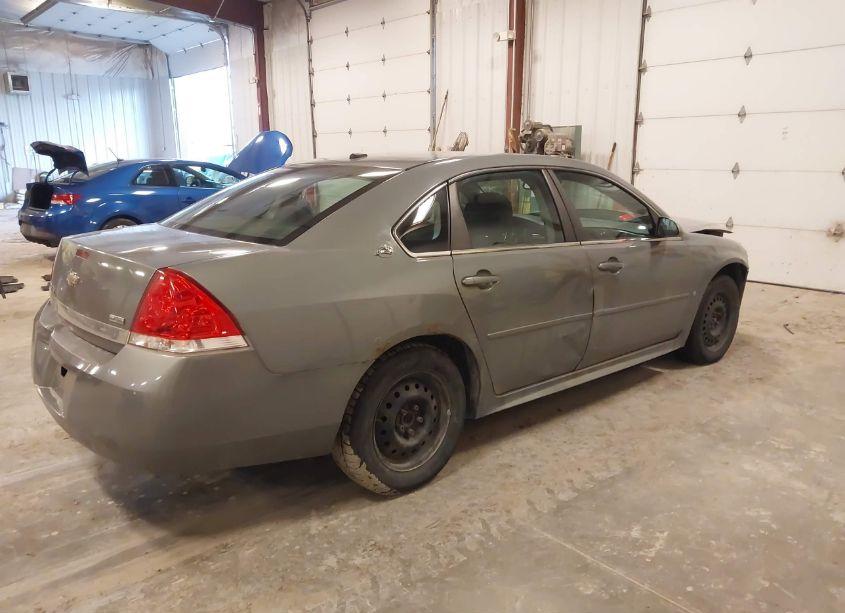 Photo 4 of 2009 Chevrolet Impala LS (VIN 2G1WB57K891275442)
