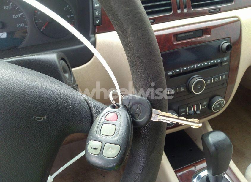 Photo 11 of 2009 Chevrolet Impala LS (VIN 2G1WB57K991130684)