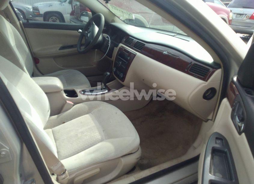 Photo 5 of 2009 Chevrolet Impala LS (VIN 2G1WB57K991130684)