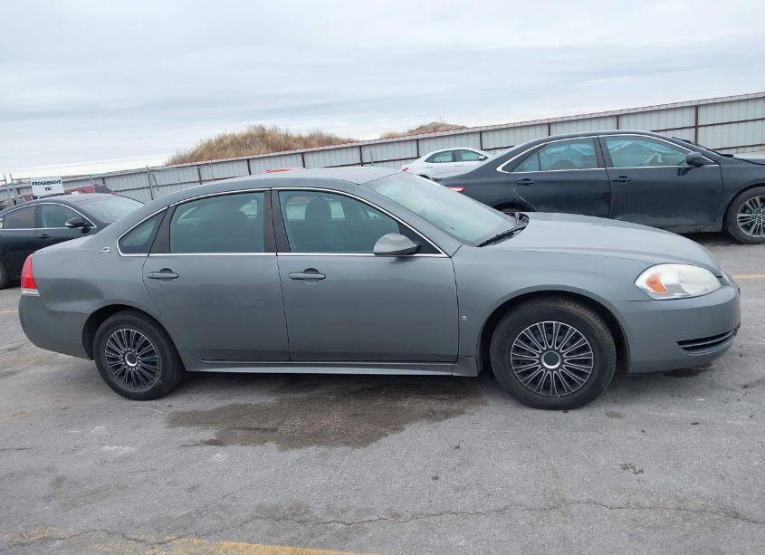 Photo 13 of 2009 Chevrolet Impala LS (VIN 2G1WB57K991152720)