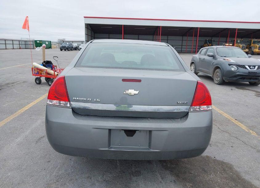 Photo 16 of 2009 Chevrolet Impala LS (VIN 2G1WB57K991152720)