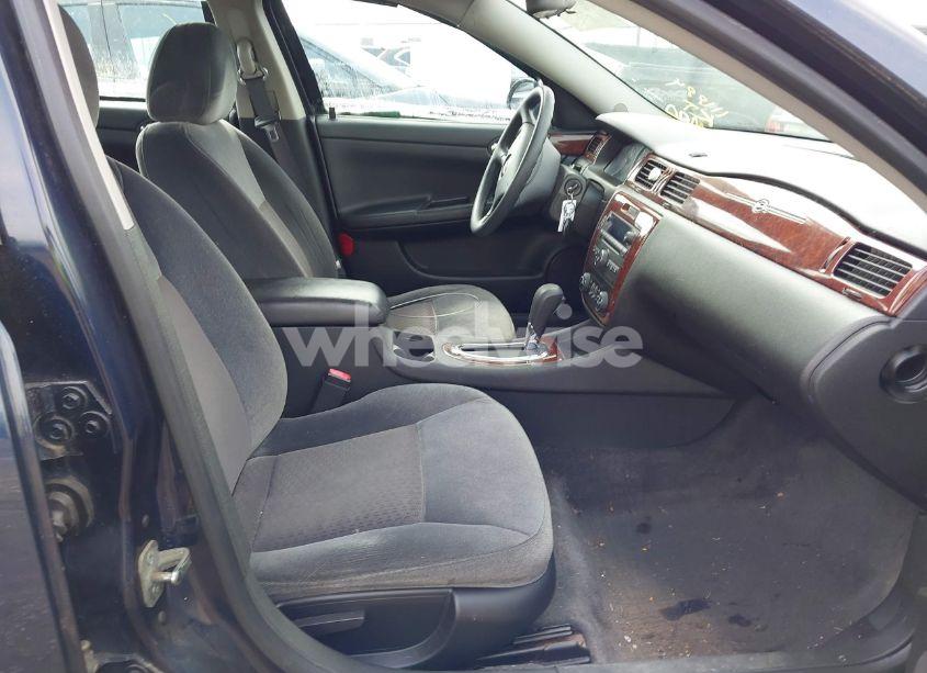 Photo 5 of 2009 Chevrolet Impala LS (VIN 2G1WB57KX91113392)