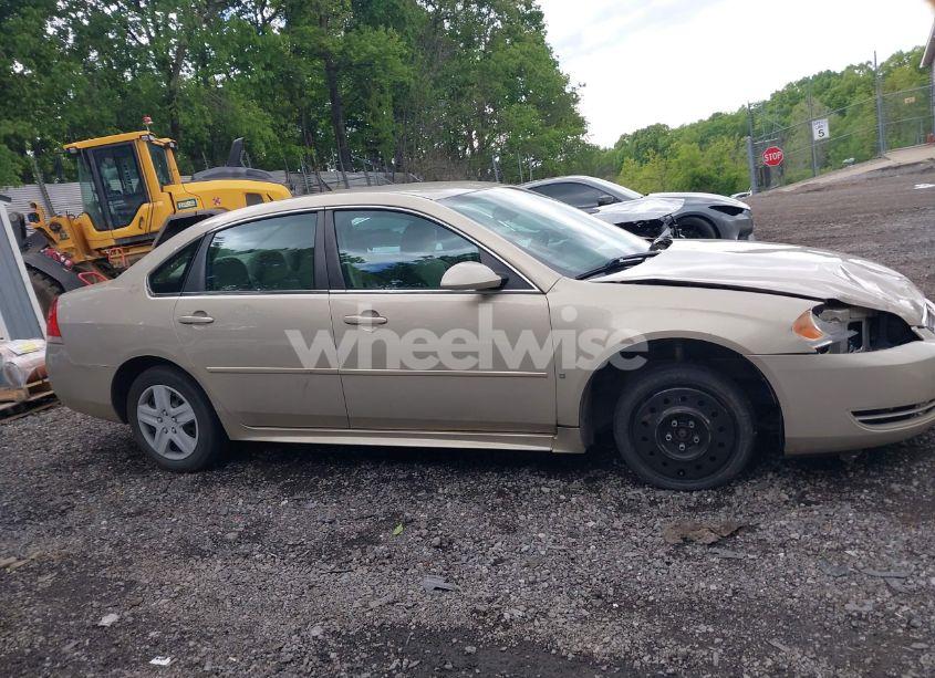 Photo 13 of 2009 Chevrolet Impala LS (VIN 2G1WB57N091221269)
