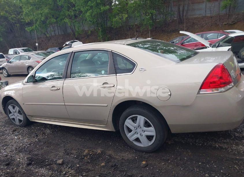 Photo 14 of 2009 Chevrolet Impala LS (VIN 2G1WB57N091221269)