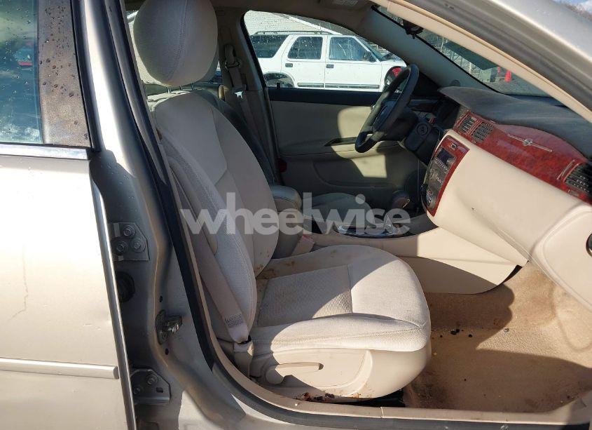 Photo 5 of 2009 Chevrolet Impala LS (VIN 2G1WB57N591135276)