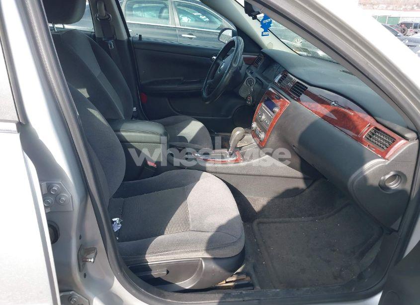 Photo 5 of 2009 Chevrolet Impala LS (VIN 2G1WB57N591196370)