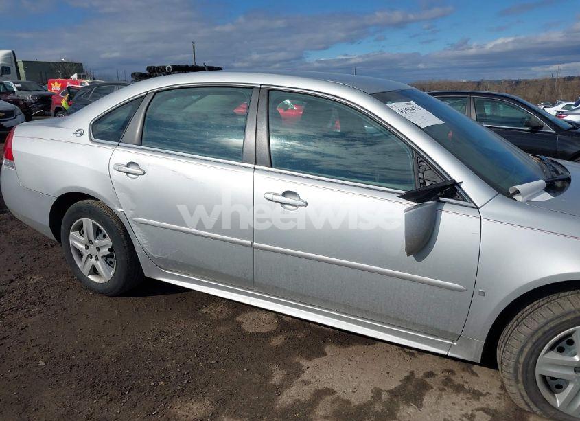 Photo 6 of 2009 Chevrolet Impala LS (VIN 2G1WB57N591196370)