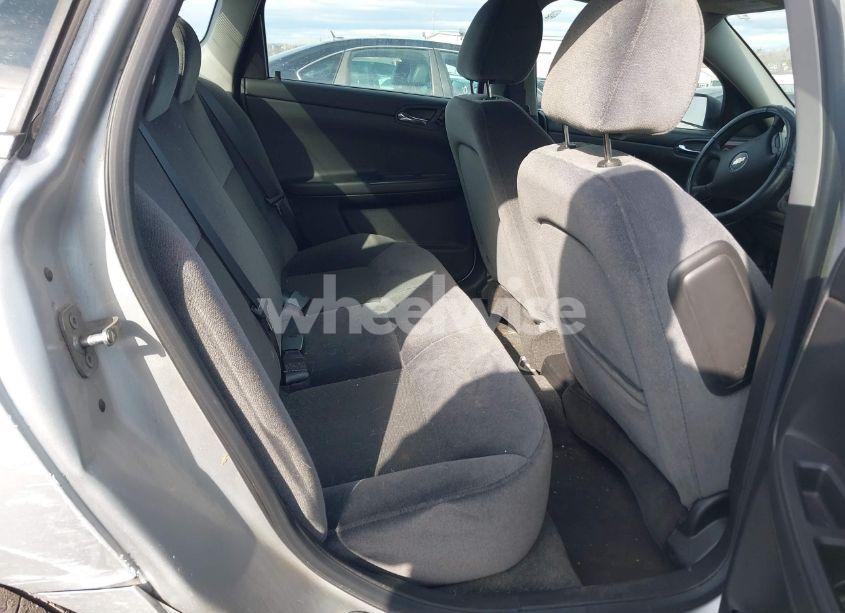 Photo 8 of 2009 Chevrolet Impala LS (VIN 2G1WB57N591196370)