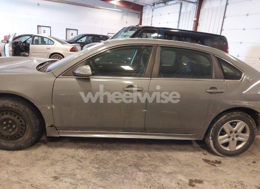 Photo 14 of 2009 Chevrolet Impala LS (VIN 2G1WB57N791102845)