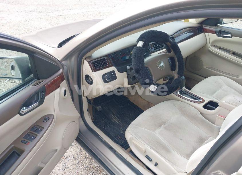 Photo 13 of 2007 Chevrolet Impala LS (VIN 2G1WB58K979343728)