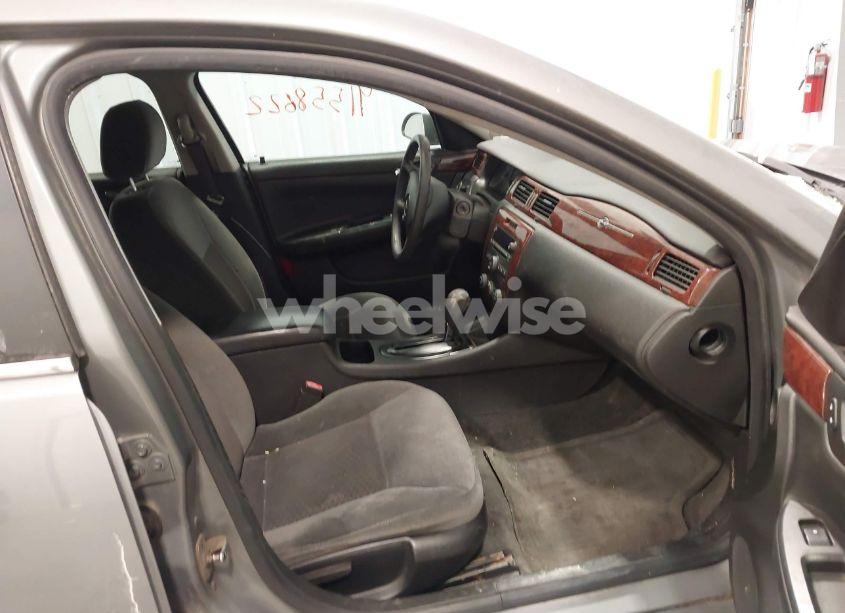 Photo 5 of 2008 Chevrolet Impala LS (VIN 2G1WB58KX89205374)