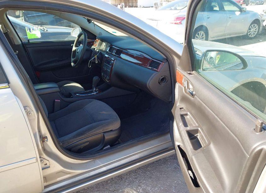 Photo 5 of 2008 Chevrolet Impala LS (VIN 2G1WB58N581290987)